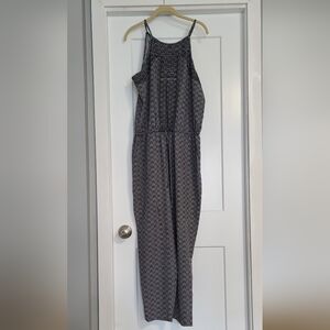 3/$20 REITMANS JUMPER